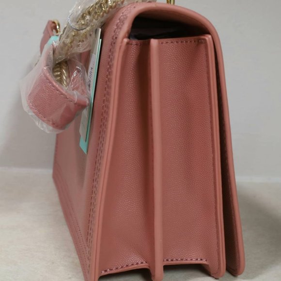 Chrisbella - Picture 4 of 12